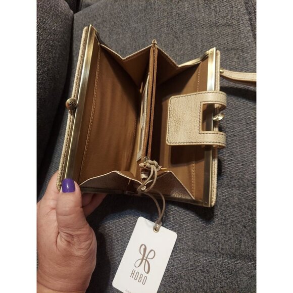 NWT $168 Hobo Wrislet Gold Leaf 100%Geniuine Leather Violet Wrislet - Picture 7 of 14